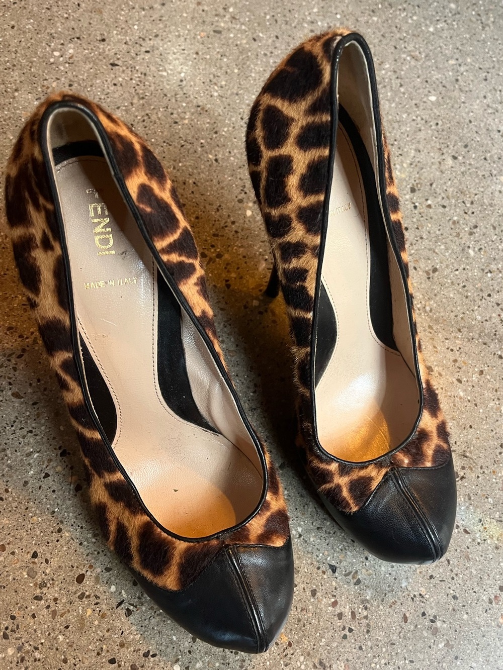 Fendi Leopard-Print Calf Hair Pumps with Black Leather Toe sz10